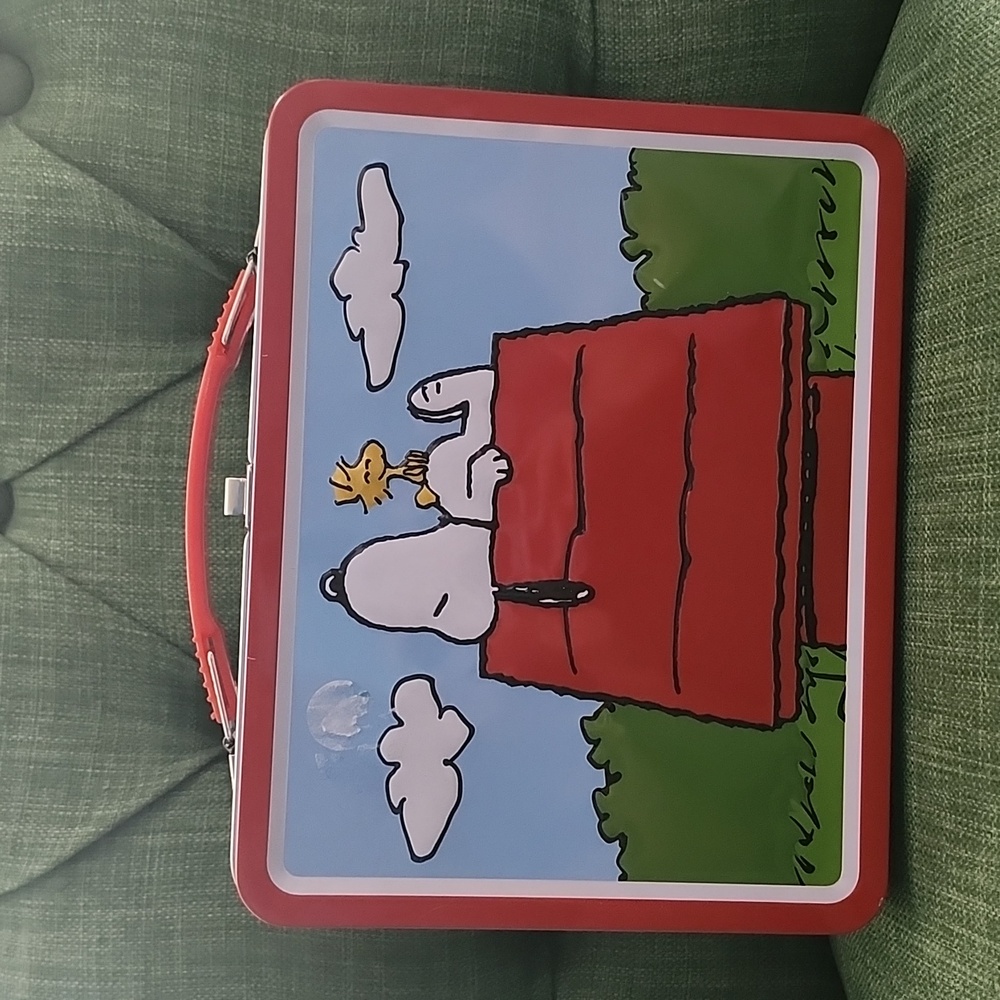AS IS Snoopy and Woodstock Metal Lunchbox